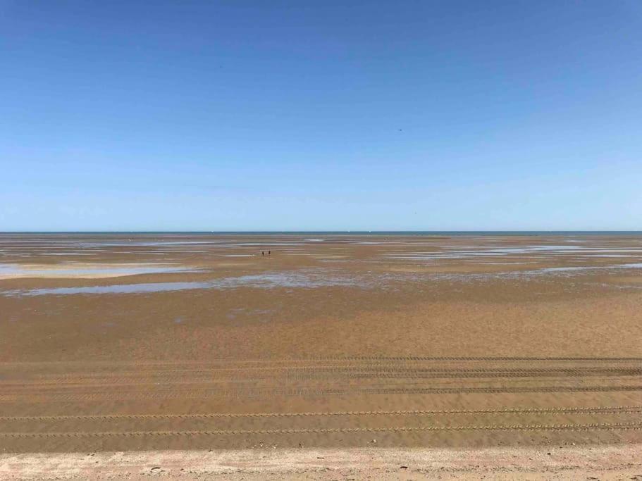 Bienvenue Chez Moi Calais Exterior foto